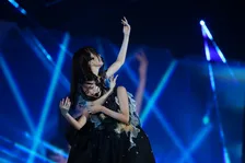 乃木坂46賀喜遥香＆遠藤さくら、”かきさく”ユニット曲でファン驚きの演出「天才的」「これは現地で観たかった」