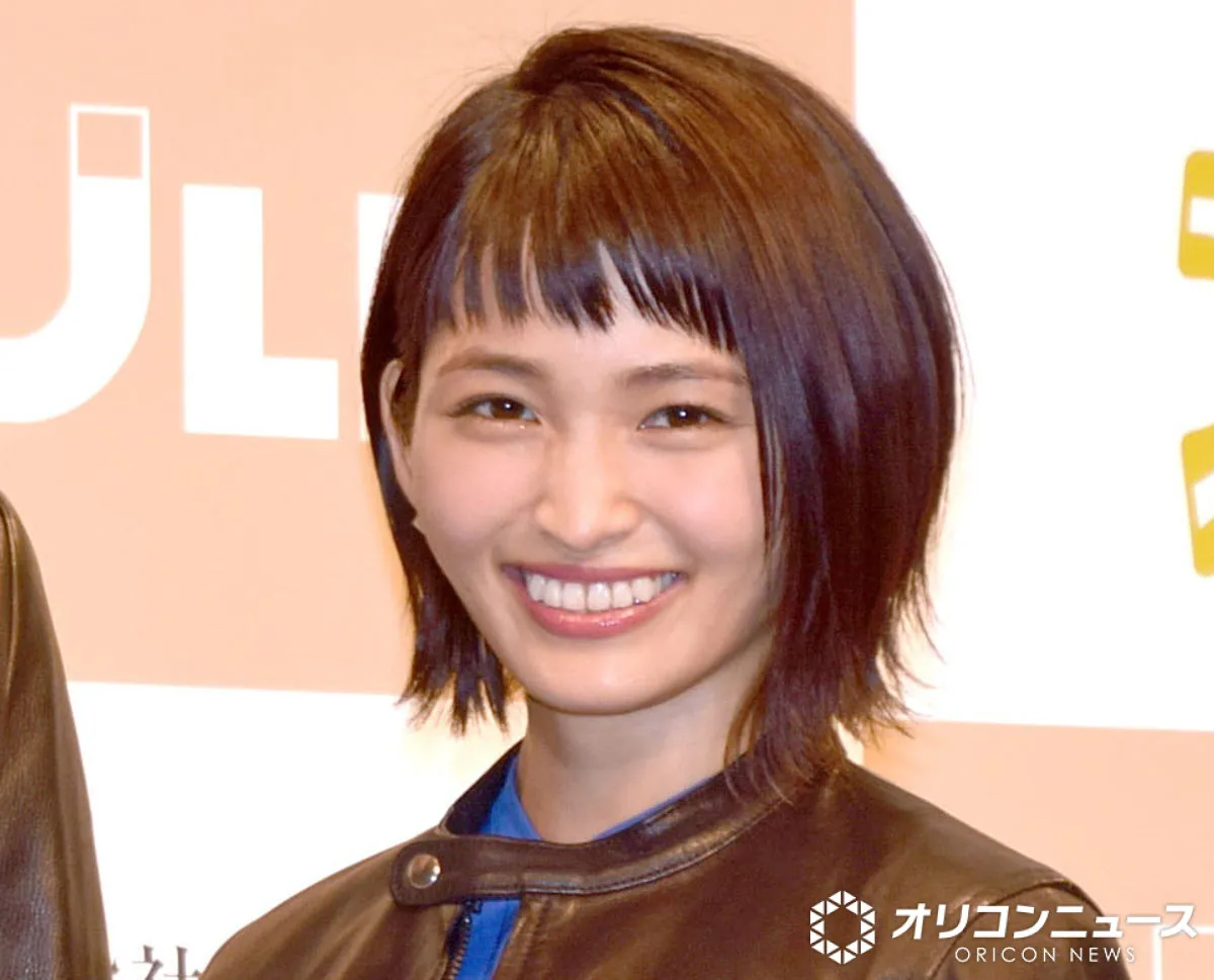35歳になった“ニコラ伝説の表紙女王”岡本玲、「いつの写真やねん」な浴衣ショット公開「素敵すぎます」「美しい」