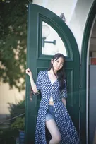 日向坂46金村美玖、水玉ドレスから“おへそチラリ”　2nd写真集の先行カット第5弾