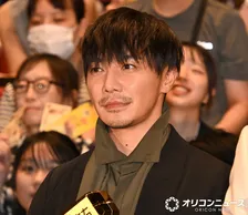 成宮寛貴、10年ぶり出演の映画舞台あいさつに登壇　ぎっくり腰寸前も1億円を持って走る「コルセットしながら」