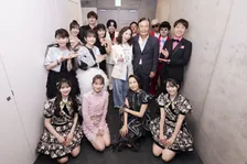 ピンク・レディー、デビュー50周年を豪華アーティストが祝福　増田惠子も客席から参加「UFO」大合唱【オフィシャルライブレポート】