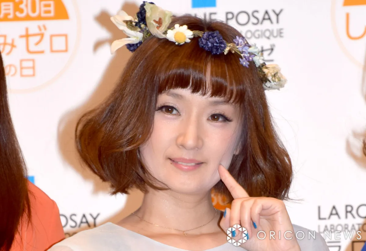 千秋、「ユニクロ」など最近購入したファッションアイテムを一挙公開　「私、身長が150ちょっとなので…」キッズ商品も活用しオシャレ楽しむ