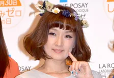 千秋、「ユニクロ」など最近購入したファッションアイテムを一挙公開　「私、身長が150ちょっとなので…」キッズ商品も活用しオシャレ楽しむ