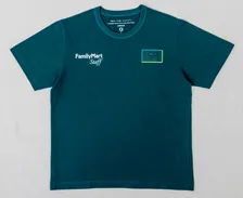 ファミリーマート、業界初のTシャツのユニフォーム発表　10年ぶりに刷新　9月1日から