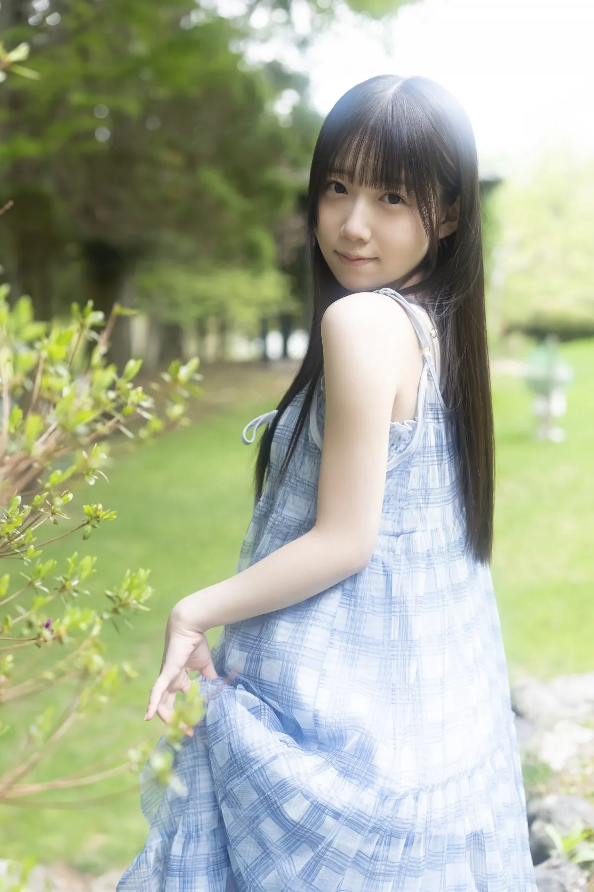 “大喜利が強すぎるアイドル”ドラマチックレコード・新居歩美、待望の1st写真集発売　あゆちで満たされていく「最後まで楽しんで味わいつくせる一冊に」