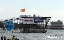【鳥人間コンテスト】伝説を振り返る　“鳥人間版アベンジャーズ”が鳥の大群と共演…2005年大会