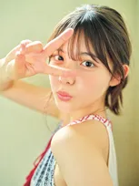 『GTO』出演で話題の松尾そのま、透明感あふれる夏グラフ　“天然そのまま美少女”が『サンデー』表紙に