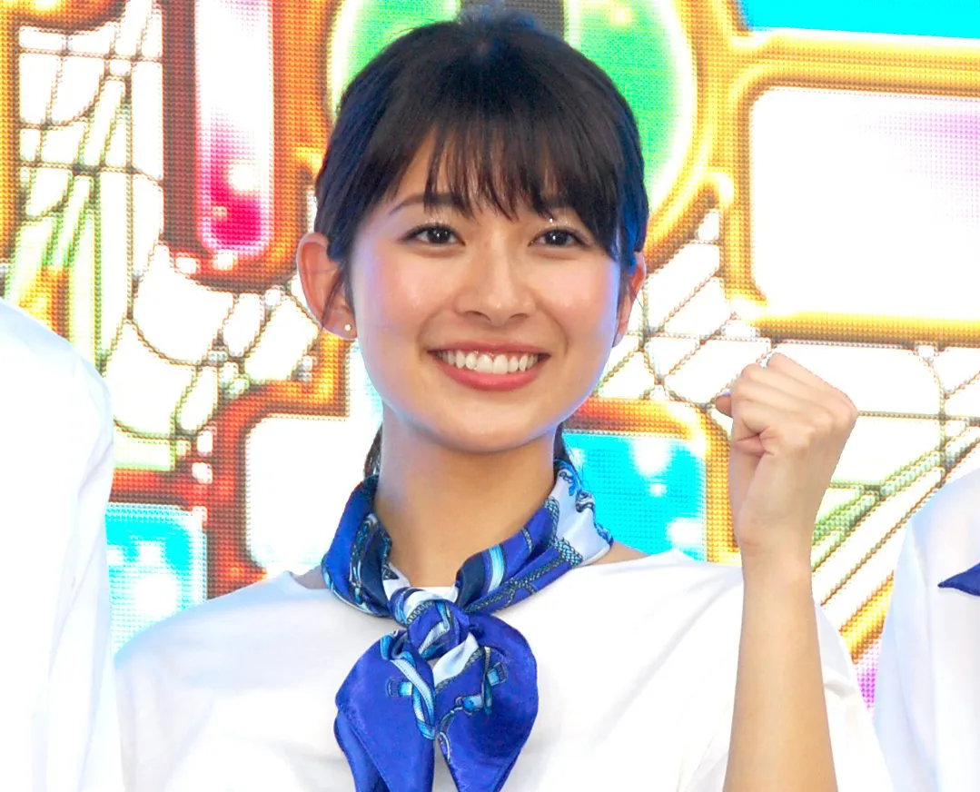 元TBS山本里菜、美しいプロポーション惜しげもなく披露　「ドキッとしちゃった」「吸い込まれそう」水着ショット解禁にファン歓喜