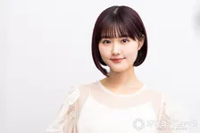 「ディズニープリンセスすぎる」原菜乃華、ティアラ姿の23歳“バースデーショット”に反響「とってもかわいい」「癒し」