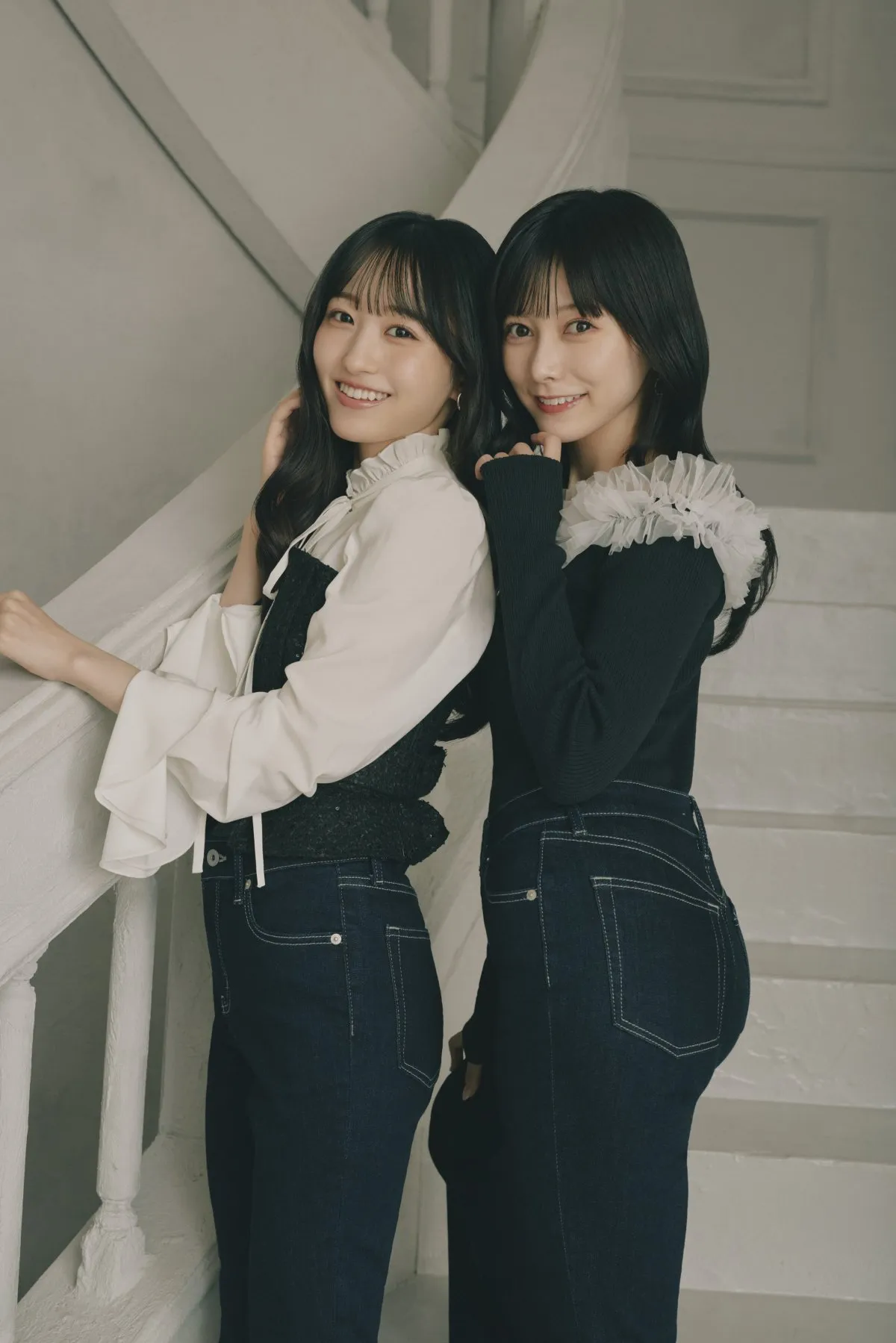 乃木坂46池田瑛紗＆一ノ瀬美空、すらり美脚を披露　パッド入りデニムのLOOKモデル就任【インタビュー全文】