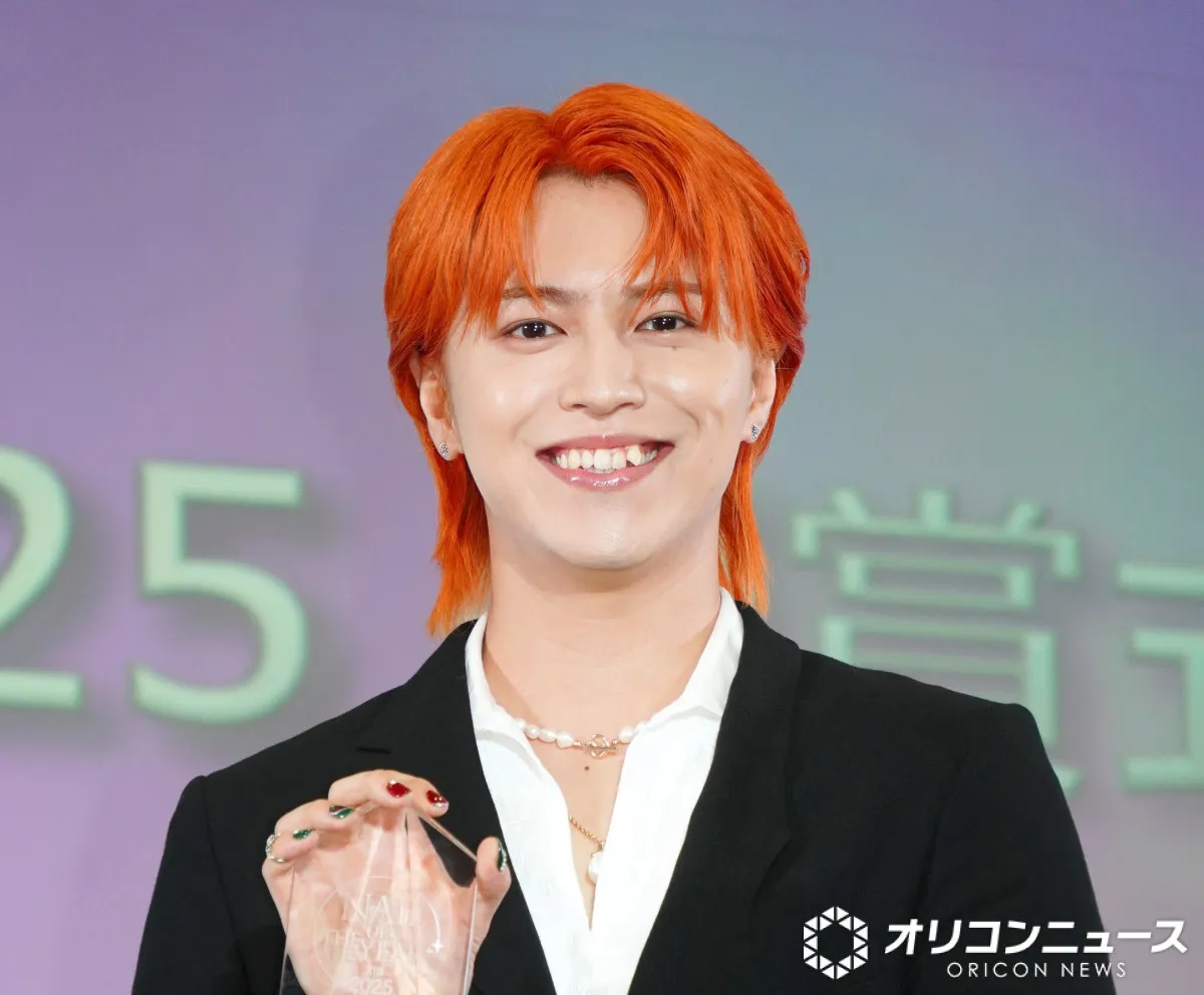 超特急・タカシ、幼少期ショットが“かわいすぎる”と話題「幼少期こんなに可愛いかったの伝説すぎる」「えっっっぐい」