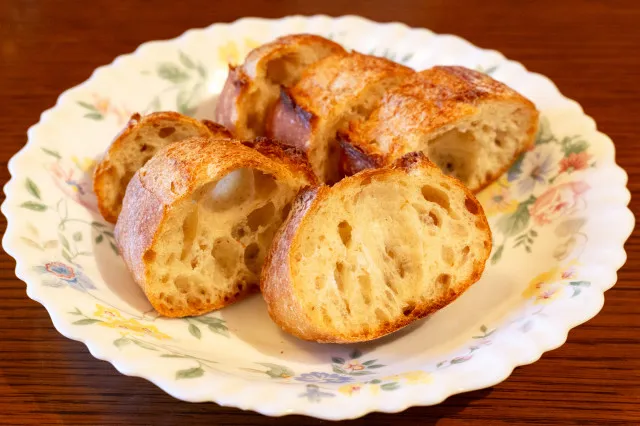 枝豆×クリームチーズが相性抜群　週末に作りたい“ずんだ風おつまみバゲット”