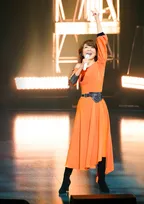 伊藤蘭、趣里を迎えた東京公演を放送・配信　キャンディーズ名曲＆朝ドラ劇中歌で魅了【オフィシャルライブレポート】