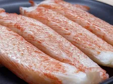「蒸したらカニカマめっちゃうまくなる」そのまま食べがちなカニカマを“せいろで蒸す”意外な食べ方