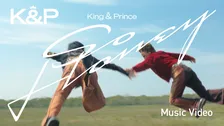 King ＆ Prince、「So Honey」MVフル公開　フライングシーン＆息ぴったりのダンスに注目