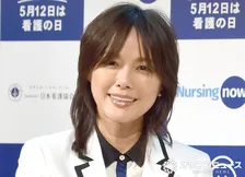 ベイスターズファンの相川七瀬、ユニフォーム姿での“豪華”集合ショット公開「走り終わって絆深まる。笑」