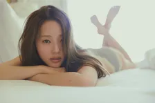 中町綾、待望の1st写真集発売「25歳の今の私を盛りだくさん！」L.A.を舞台に圧巻ビジュアル大解放