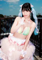 結成1年半のアイドルグループから大抜てき　美登りみが誌面初披露の水着姿