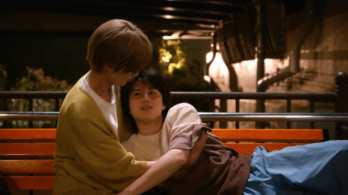 奥智哉＆杢代和人、路上での口づけに反響「ガン見してしまいそう」「良すぎるぅ～♡」『君は夏のなか』第10話【ネタバレあり】