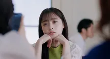 今夜最終話『バカンスの法則』チェ・ジョンヒョプ“西上”が橋本環奈“緑”たちの記憶から完全消滅　そして1年後【あらすじ＆場面写真】