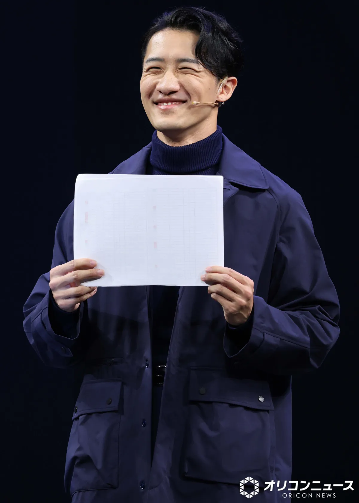 Snow Man岩本照、報道陣にも“神対応”「俺、紙持ちますよ！」　白紙の“フリー素材化”を警戒