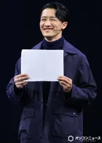 Snow Man岩本照、報道陣にも“神対応”「俺、紙持ちますよ！」　白紙の“フリー素材化”を警戒