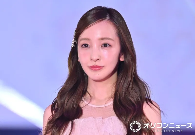 板野友美、YouTube動画めぐり謝罪「誤解を招くような表現」　ホテル大浴場での撮影に“指摘”→事情説明