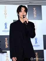 松坂桃李、『VIVANT』視聴者として驚きの声「あれ絶対ギャラ3倍だよね！」