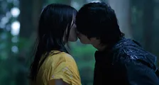 橋本環奈＆チェ・ジョンヒョプ、涙の告白とさよならのキス…　『バカンスの法則』最終回で反響「胸がぎゅっとなる」「夏の思い出ができました」【ネタバレあり】