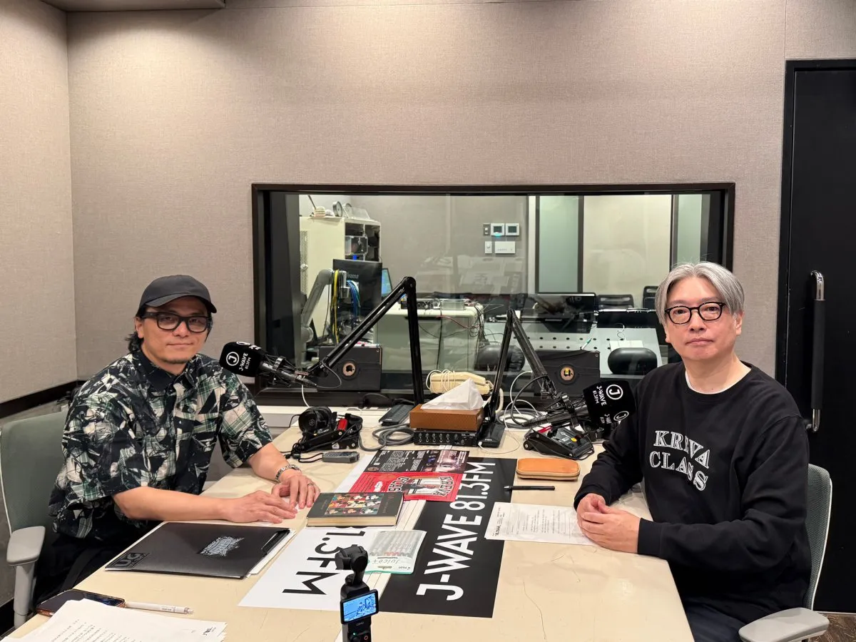 小林賢太郎、KREVAとラジオ対談　知られざる来歴＆これからの使命を語る