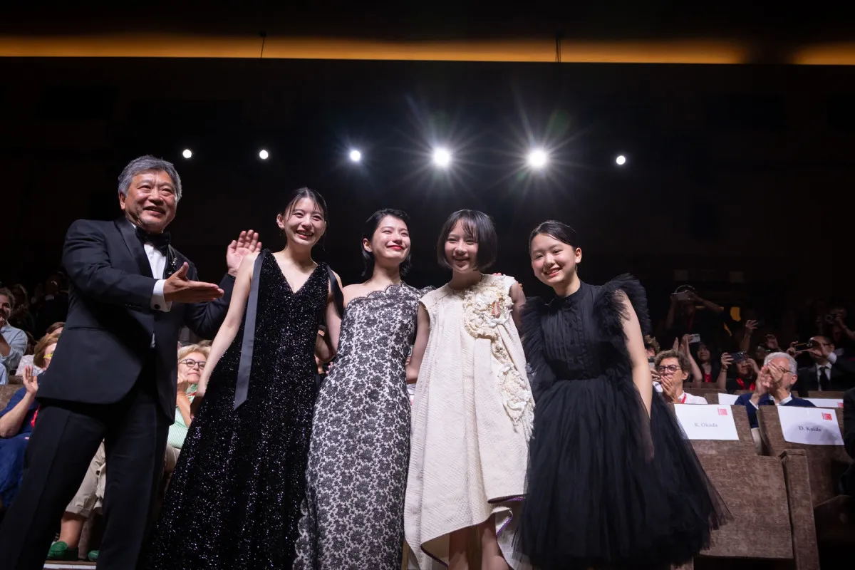 出口夏希＆蒔田彩珠、ベネチアで感涙　『ルックバック』に12分超のスタンディングオベーション