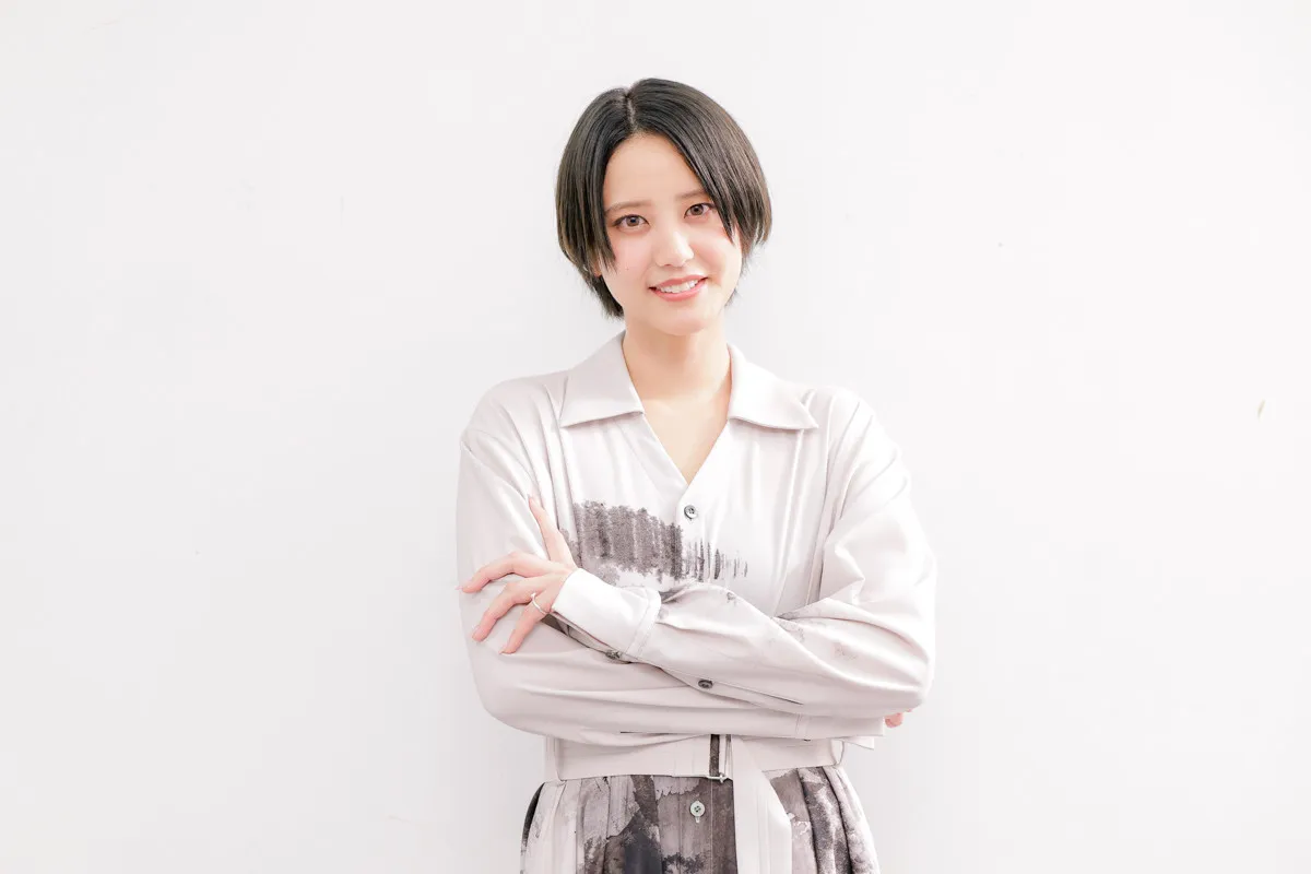 山崎紘菜、横山裕からのコメントに「私の方こそ…」　撮影中の姿に「すごく熱いものをいただきました」