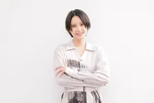 山崎紘菜、横山裕からのコメントに「私の方こそ…」　撮影中の姿に「すごく熱いものをいただきました」