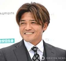 “44歳で現役復帰”の大久保嘉人、自宅テラスで“朝カフェ”楽しむ　スペイン移住生活の近況に「すごーい」「おしゃれですね」