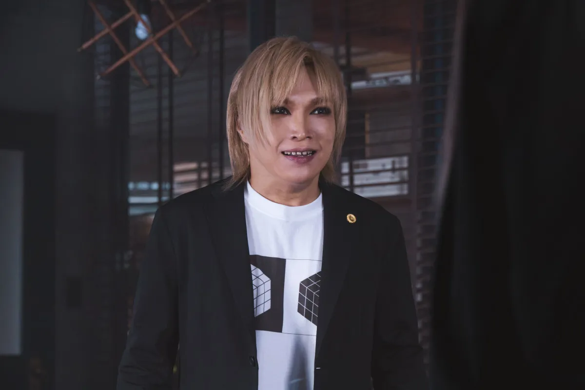 鬼龍院翔、“神様”と慕うGACKTと共演　弟子入りを懇願する新人弁護士役を熱演「銀幕スターへの輝かしい第一歩を」【コメントあり】