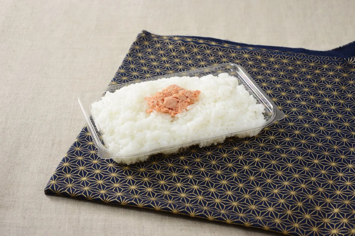 ローソン、“一点突破すぎ＆贅沢すぎ”商品登場　“秋田名物”ぼだっこ＆肉づくしの冷やし中華など計13品