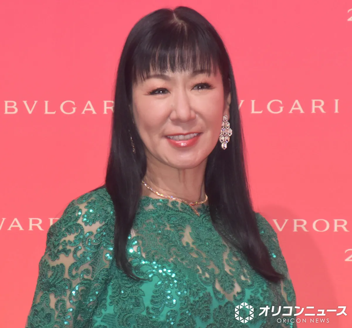 ハイヒール・リンゴ、亡き夫の「遺骨ジュエリー」公開に反響　「おかえりなさい」→「愛を感じます」