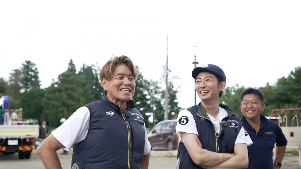 相葉雅紀＆ヒロミ、厄介レベル高めの園庭の山を蘇らせる　“インタビューごっこ”で園児の困りごとも解決