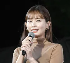 中村ゆりさん、各界から追悼の声　松本若菜、コブクロ、静岡のローカル番組など続々