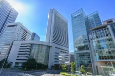 何気ない大阪駅前→今後は“世界中”へ冒険可能に　大型VR体験施設が常設決定「まるで本当にその場所に行って旅をしているよう」