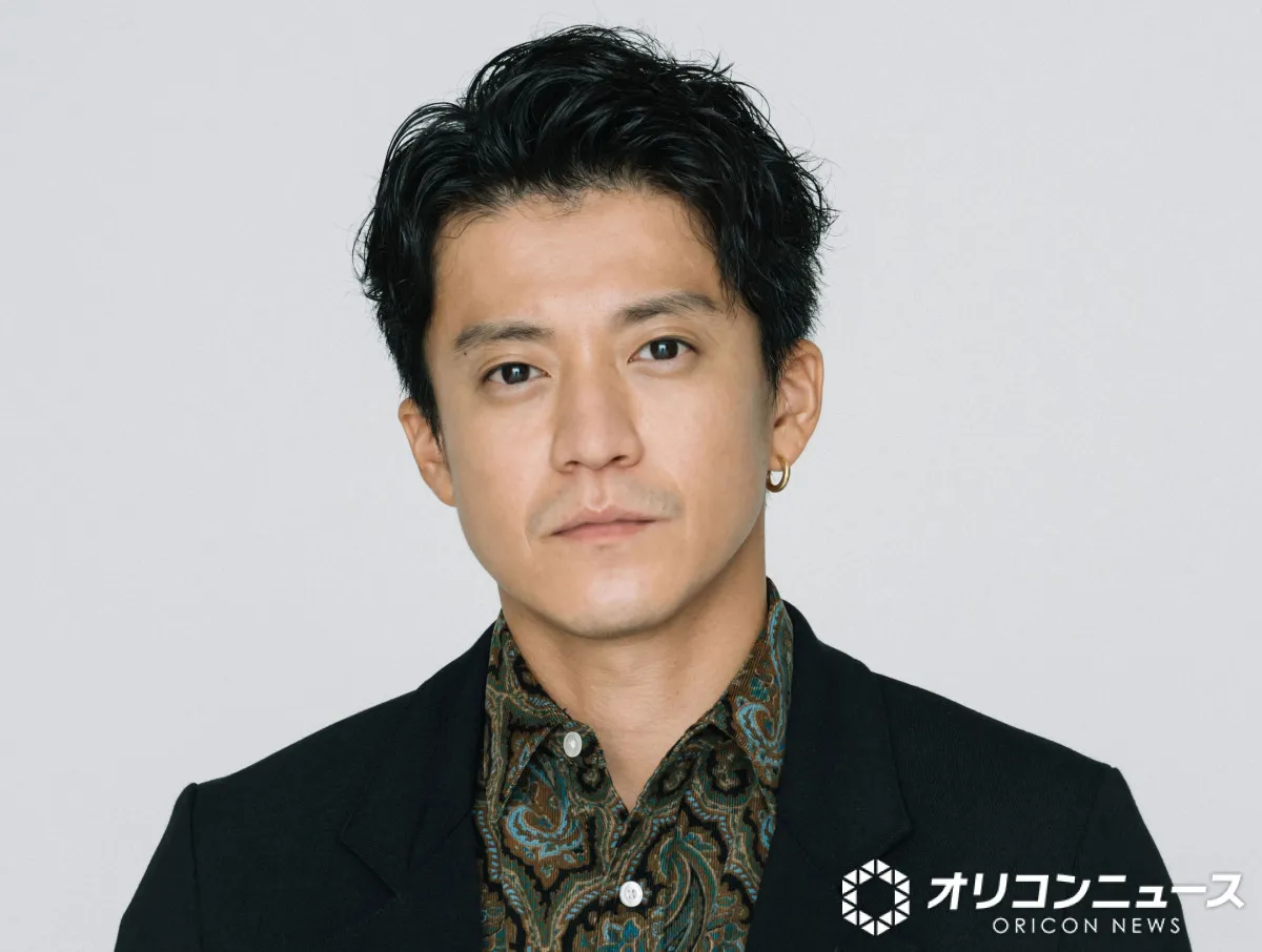 小栗旬、トロントで英俳優から興奮気味に話しかけられる　“神対応”に「どこまで突き進むの」　美容師がオフショット公開