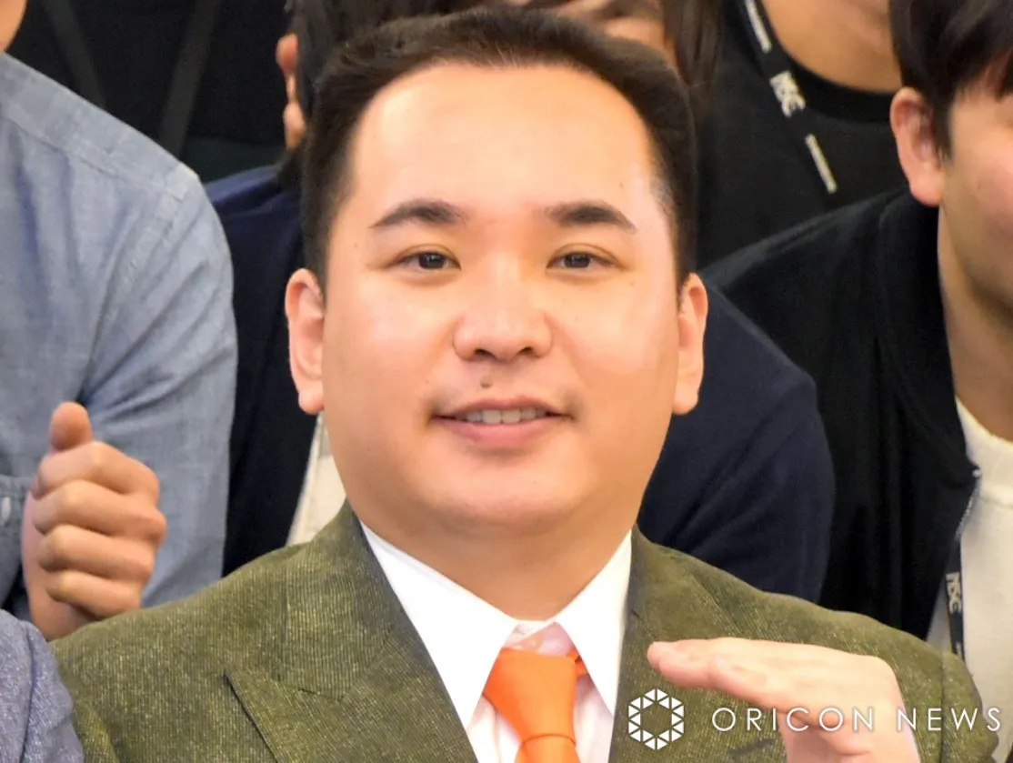 ミルクボーイ内海「ちいかわが好きな内海と、漫才師の内海は別人です！」　宣言に称賛の声「ナガノファンの鏡」「ちいかわに対する誠意が本物」