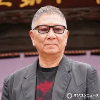 三池崇史監督、護摩祈祷で“浄化”「今後は清く正しい映画を」　團十郎も思わずにんまり
