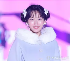 【TGC】乃木坂46・一ノ瀬美空、“ぶりっ子”ポーズで会場魅了　ダブルお団子×リボンでとびきりガーリーに