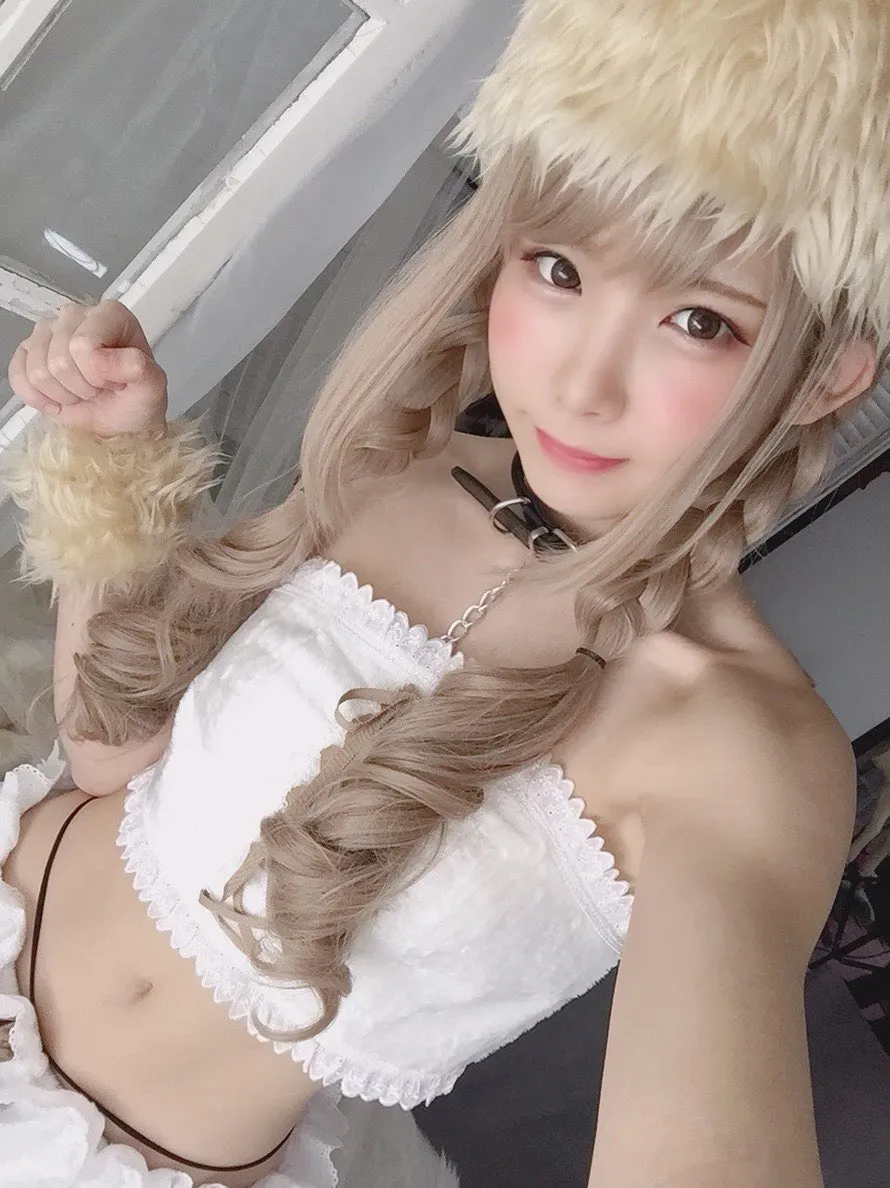 人気コスプレイヤー・えなこのキュートな衣装をファンが大絶賛！「超絶...
