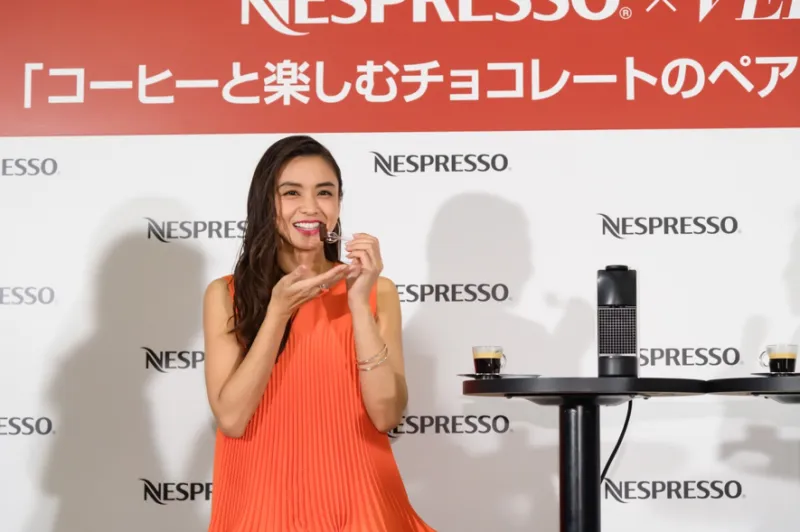 ゲストは人気モデル・滝沢眞規子！ ネスプレッソ×VERY『コーヒーと楽し...