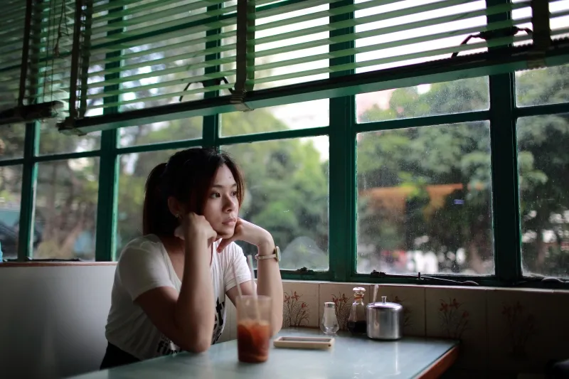 恋愛で自分から何もしない地蔵女子になっていませんか？