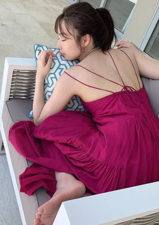 美背中見せた！宇垣美里に「可愛すぎる」と多くのファンがメロメロに