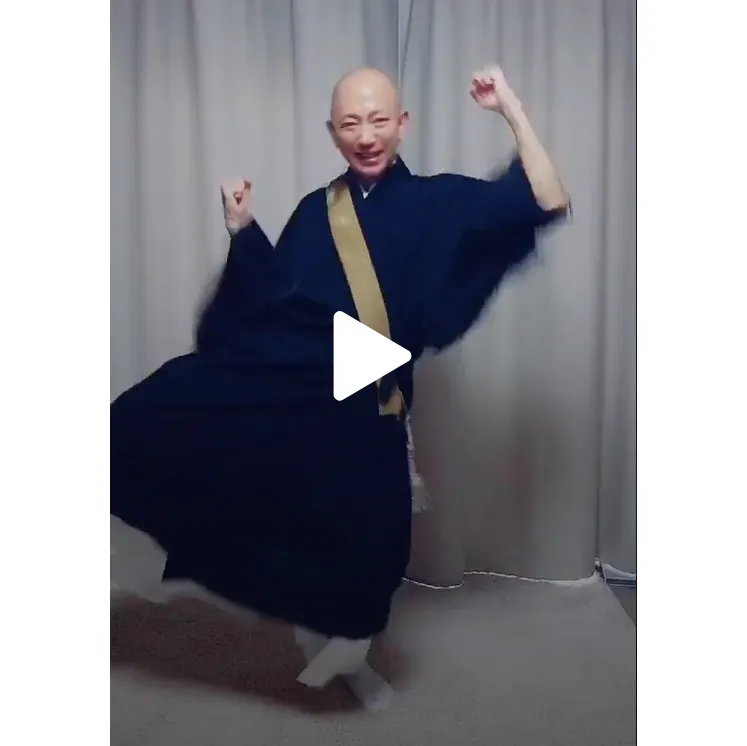 個性豊かな動画・投稿者が満載の「TikTok」。“踊るお坊さん”コバケンさ...