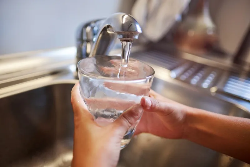 水に流せない水の話！？日本の水道は大丈夫？なぜ水道法の改正が行われ...